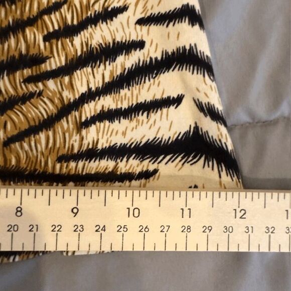 Tiger Print High Waisted Flare Stretch Pants Legging Soft Black Brown Size Small - Picture 9 of 11